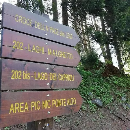 Apartment Vetrate Sul Bosco
